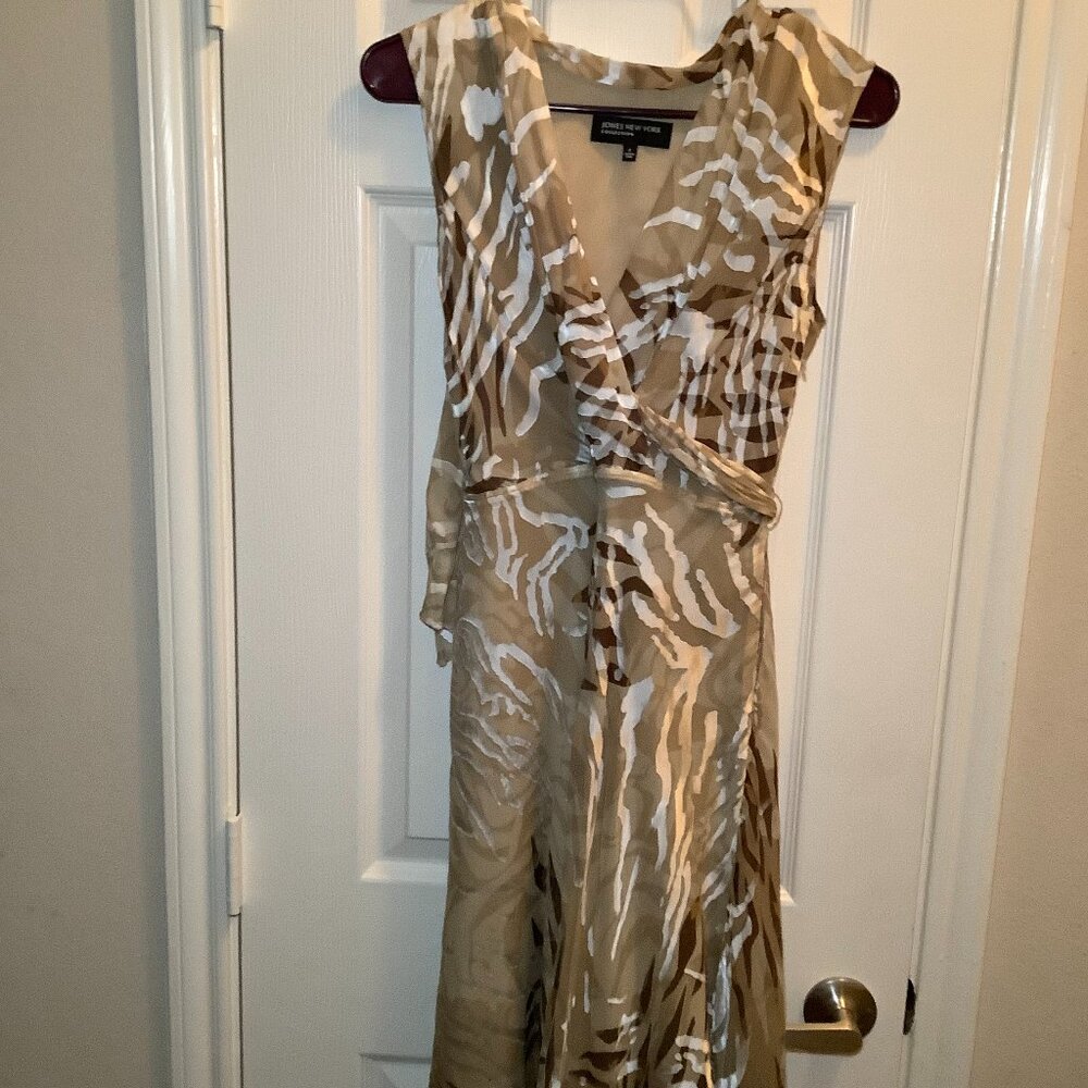 Jones New York Collection Gold Light Brown Tie Sleeveless Dress